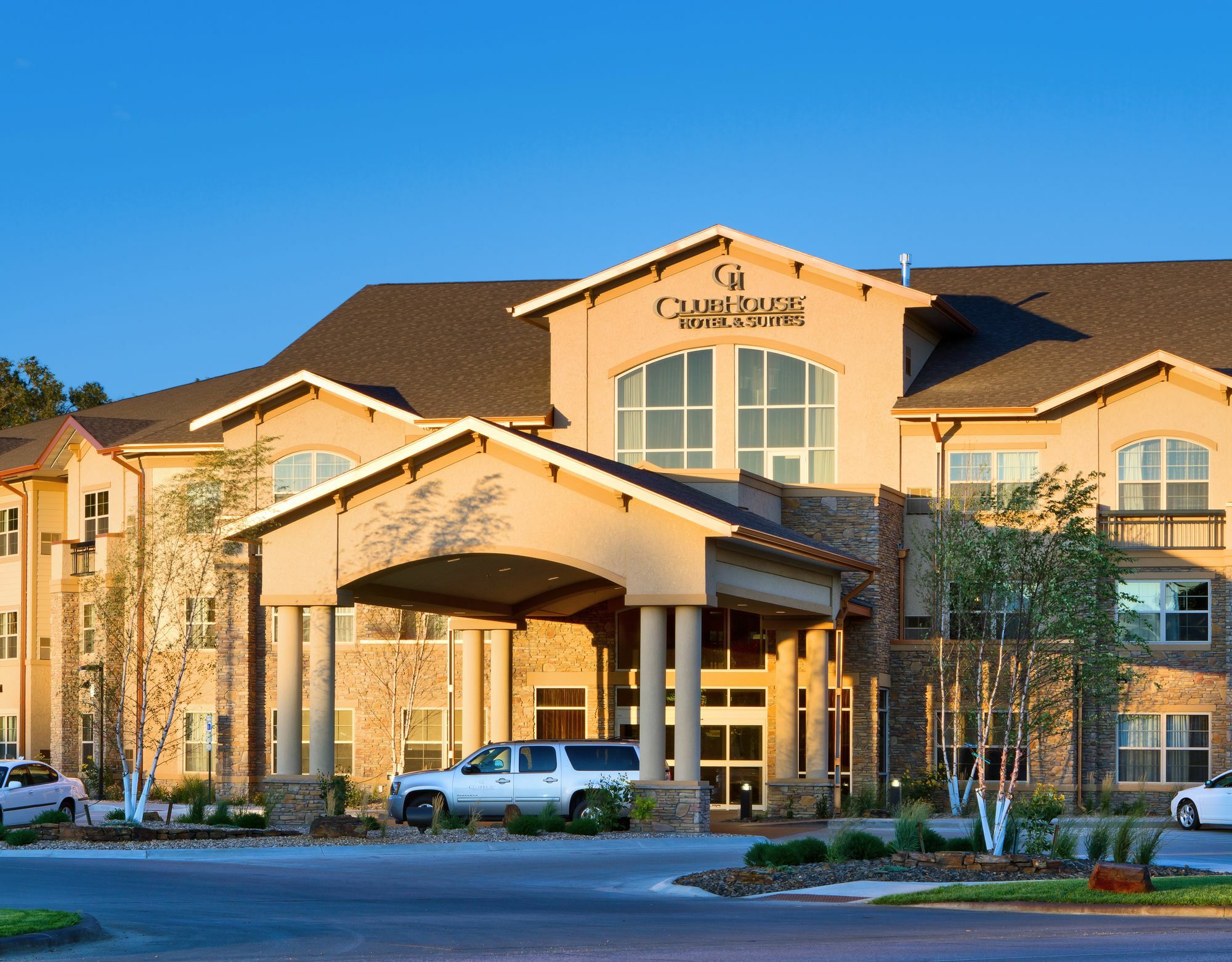 Clubhouse Hotel And Suites Пиер Екстериор снимка